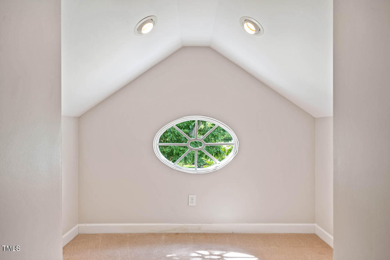 5205 Coffee Tree Drive Raleigh, NC 27613 - Photo 40 of 51 2505CoffeeTreeLn-037