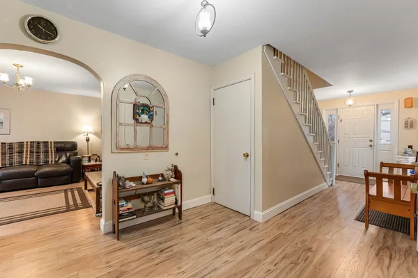 $749,000 | 19 Woodlawn Road, Burlington, VT 05408