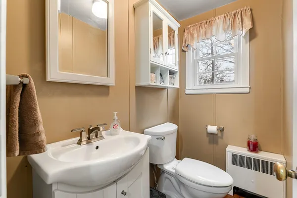 $749,000 | 19 Woodlawn Road, Burlington, VT 05408