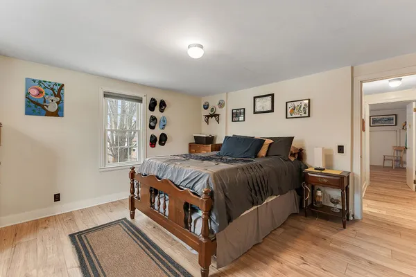 $749,000 | 19 Woodlawn Road, Burlington, VT 05408