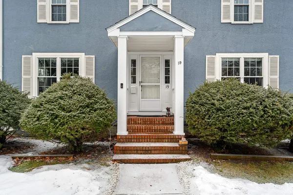 $749,000 | 19 Woodlawn Road, Burlington, VT 05408