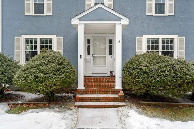 $749,000 | 19 Woodlawn Road, Burlington, VT 05408
