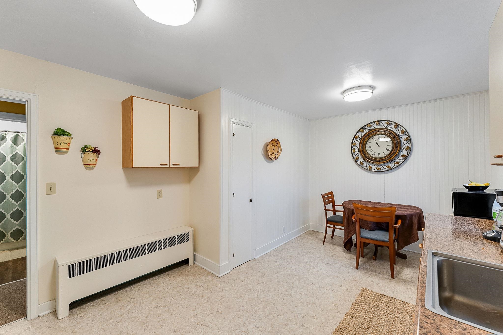 19 Woodlawn Road Burlington, VT 05408 - Photo 39 of 60