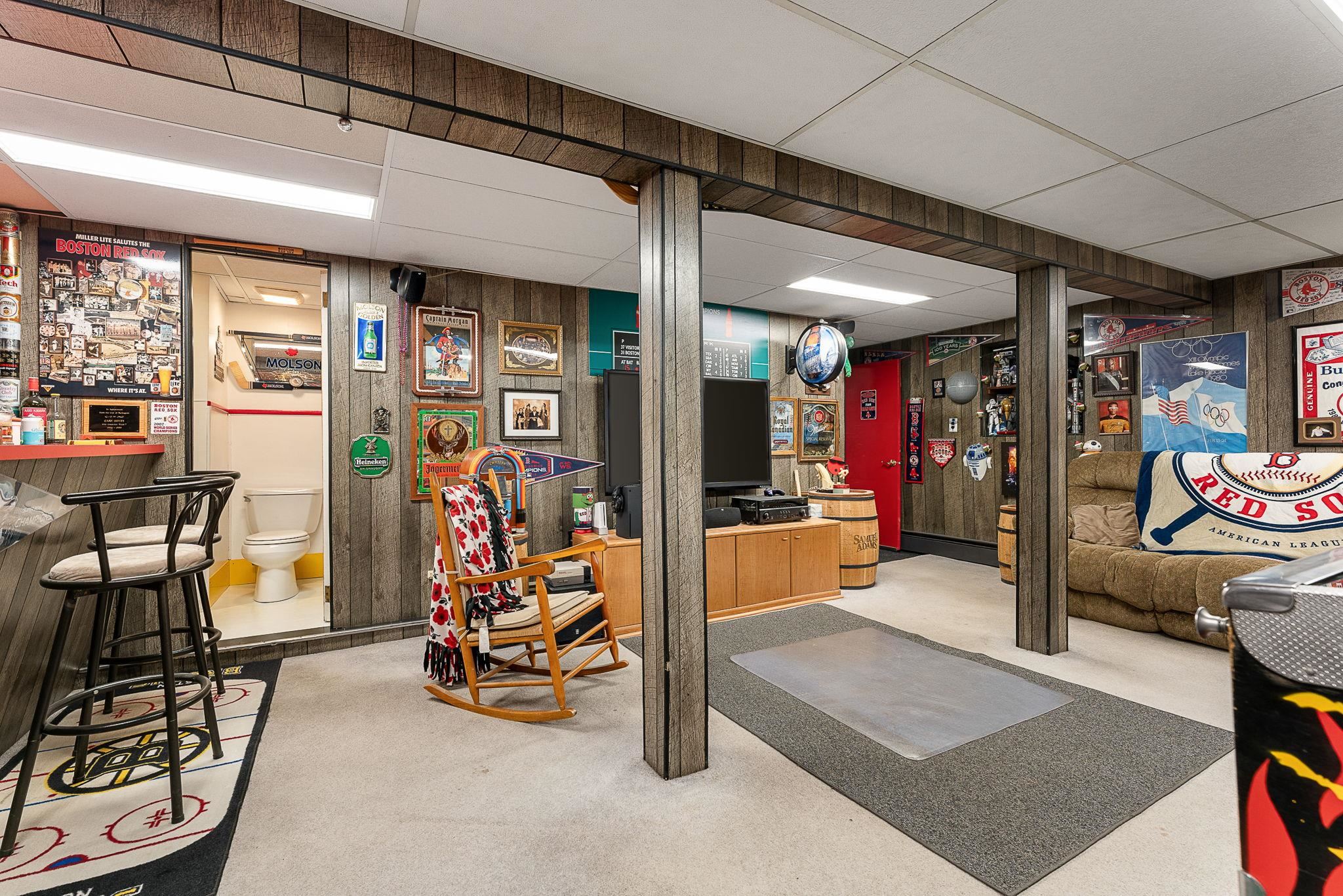 19 Woodlawn Road Burlington, VT 05408 - Photo 48 of 60