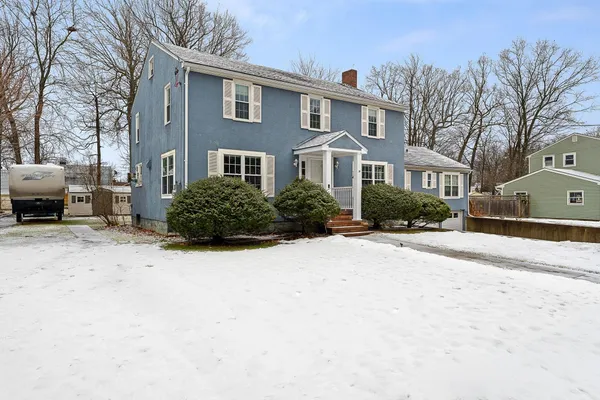 $749,000 | 19 Woodlawn Road, Burlington, VT 05408