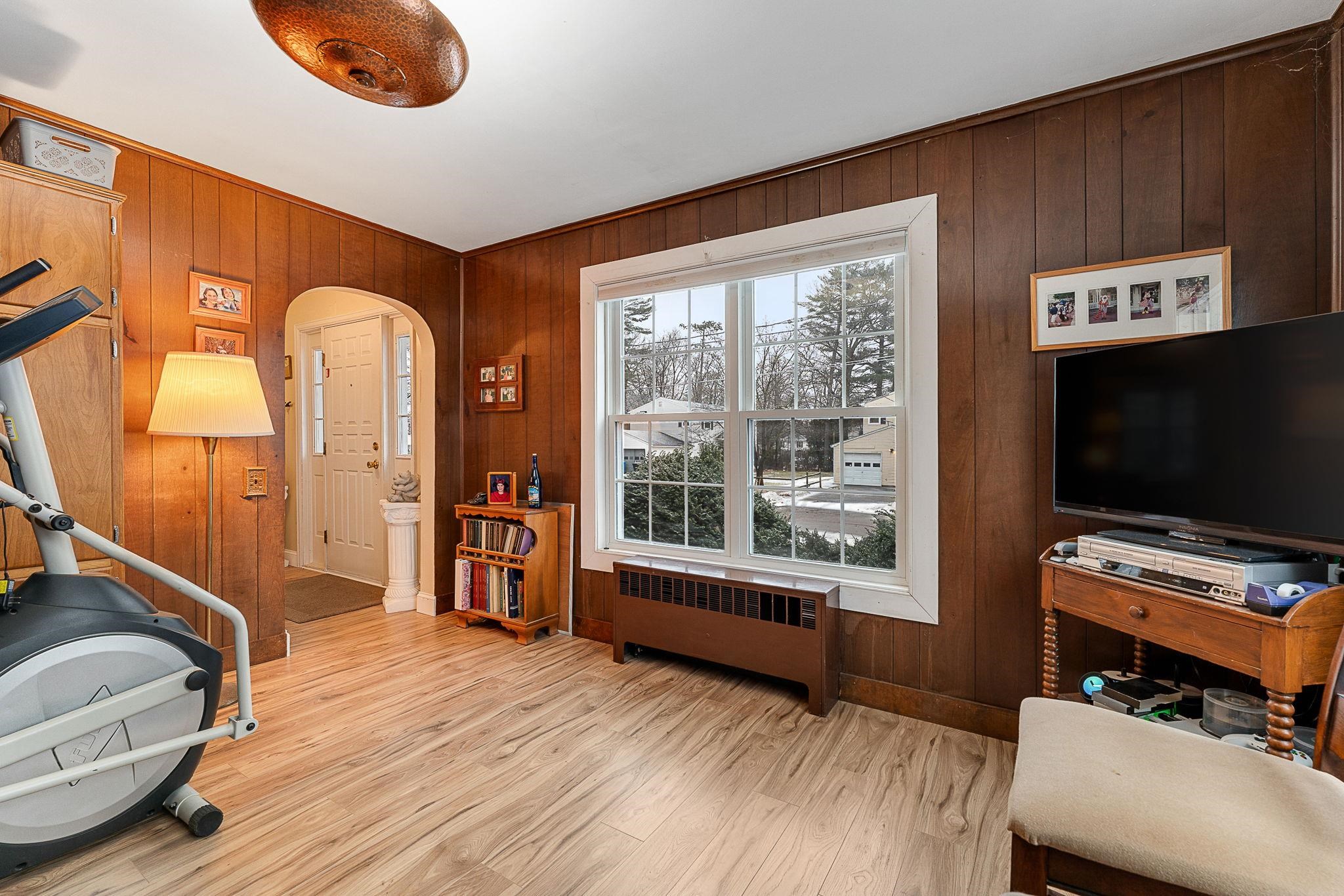 19 Woodlawn Road Burlington, VT 05408 - Photo 8 of 60