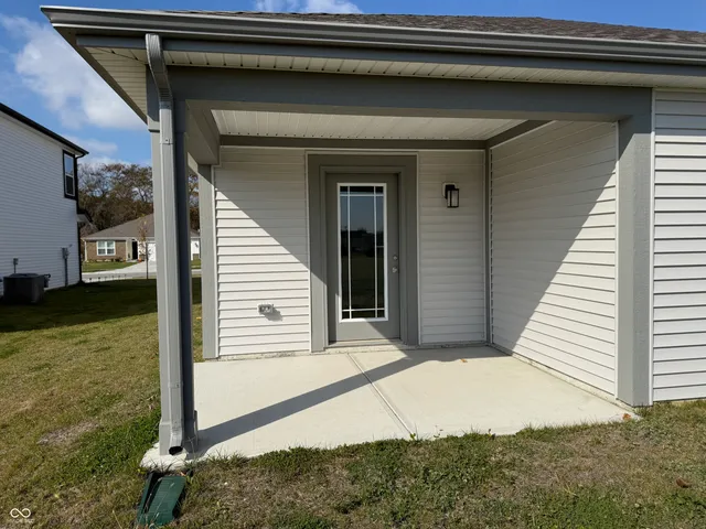 $2,000 | 6105 Card Boulevard, Indianapolis, IN 46221