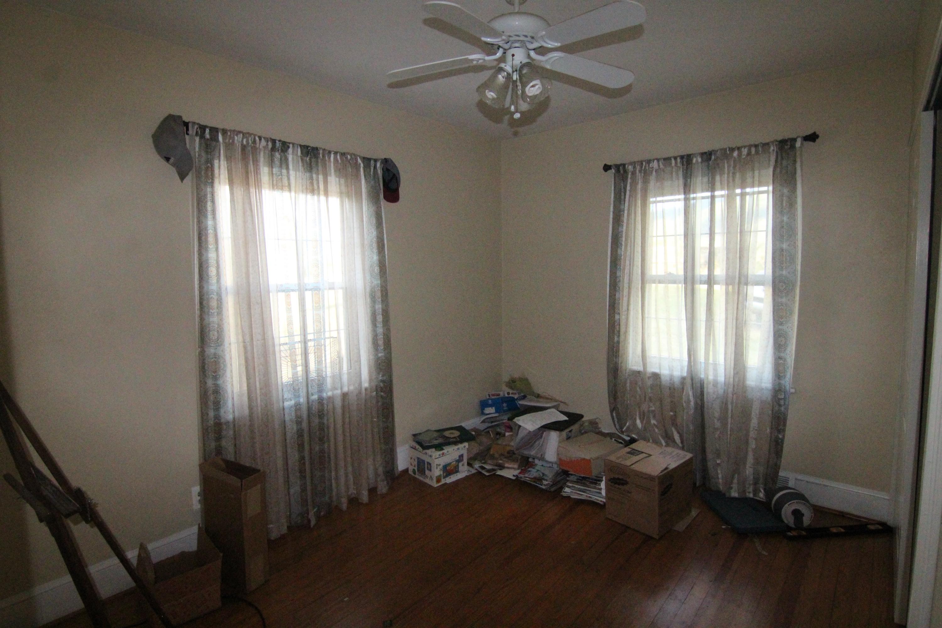3837 Carson Road Roanoke, VA 24012 - Photo 14 of 17 IMG_2937