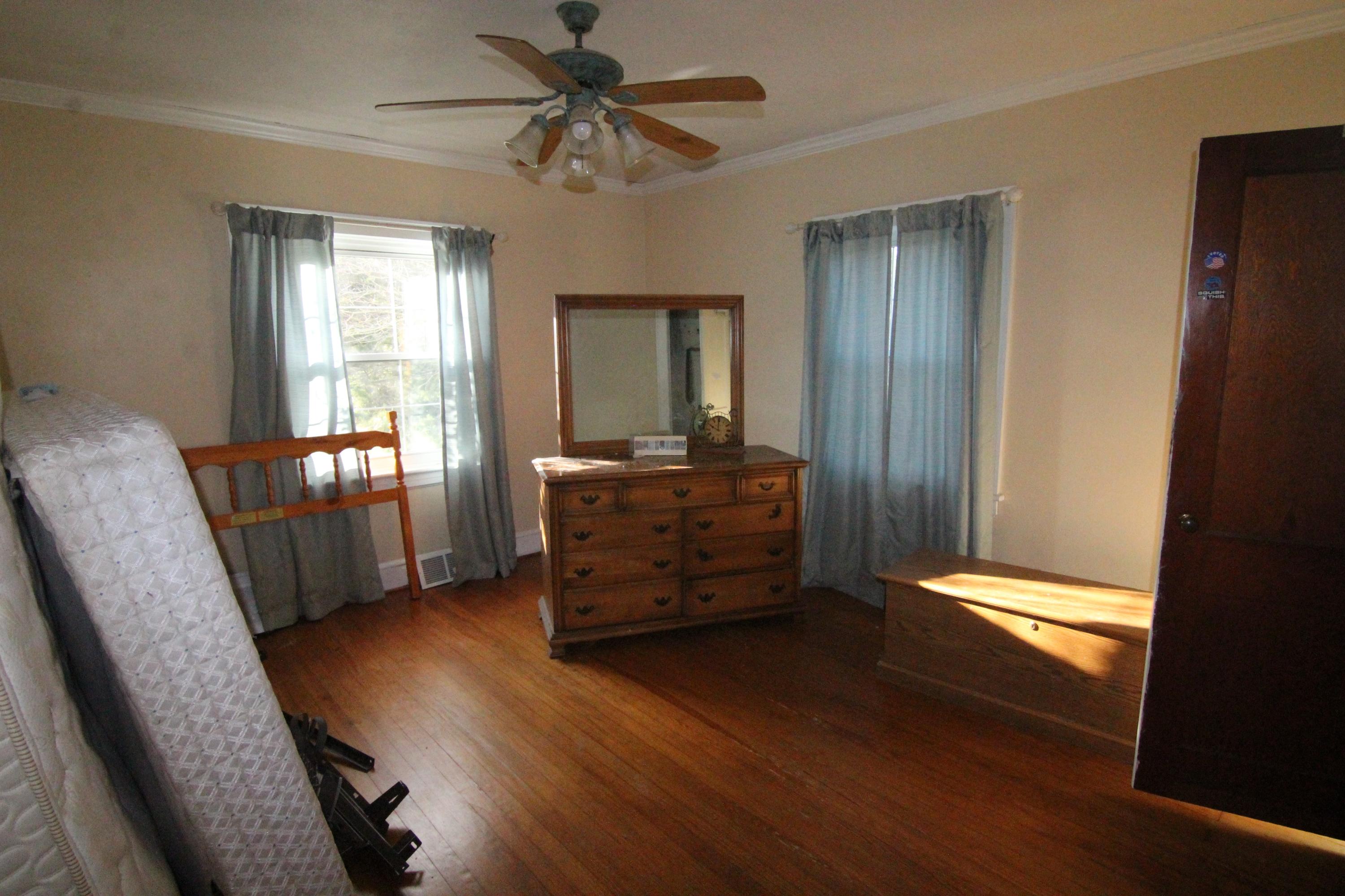 3837 Carson Road Roanoke, VA 24012 - Photo 15 of 17 IMG_2938