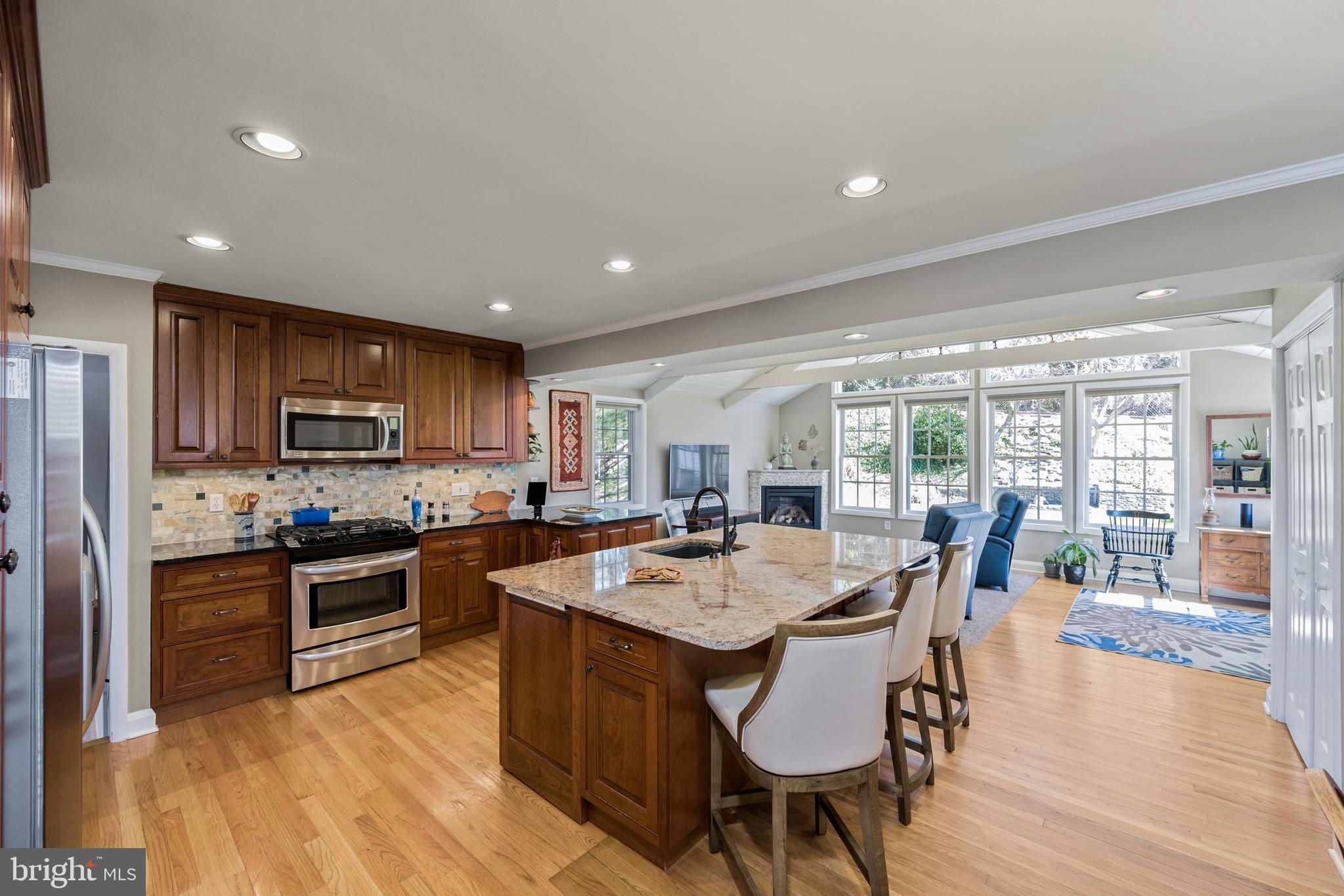 217 Rollingfield Road Catonsville, MD 21228 - Photo 13 of 40 kitchen