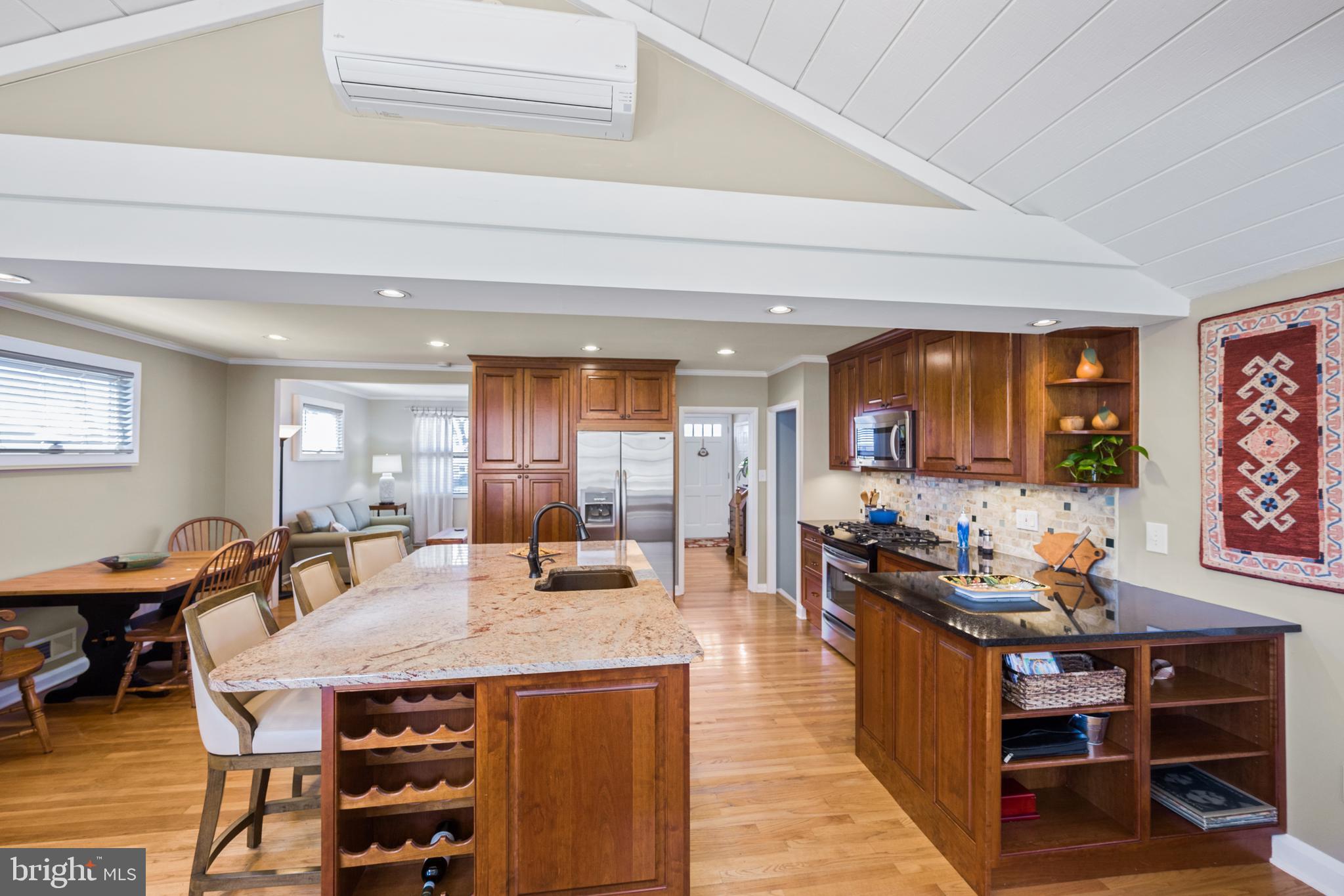 217 Rollingfield Road Catonsville, MD 21228 - Photo 14 of 40 wine rack and shelving