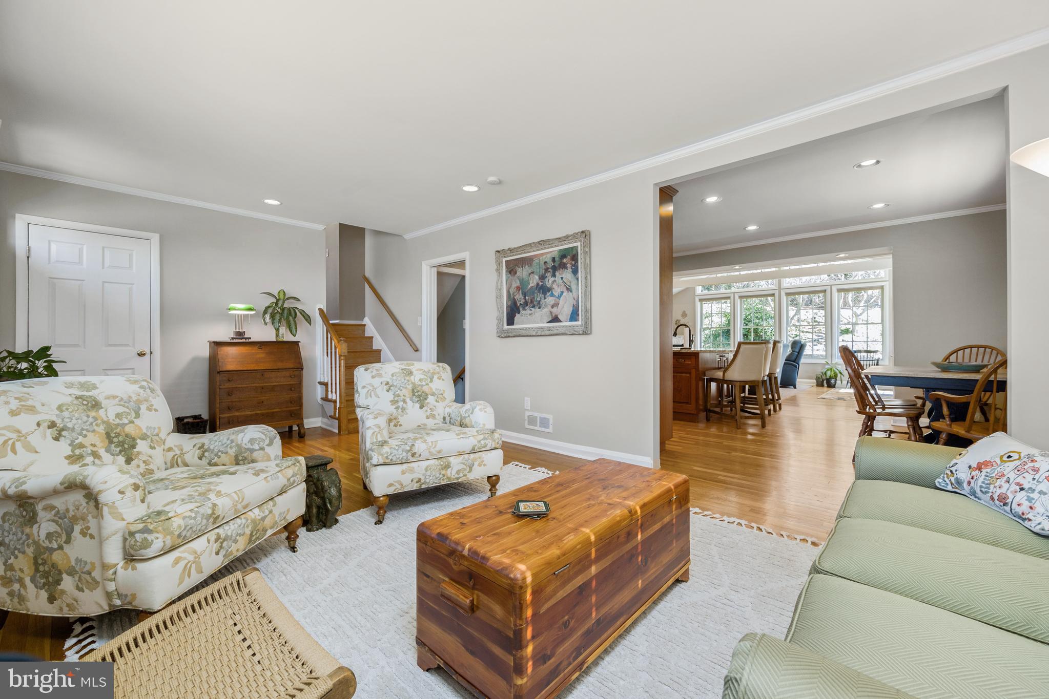 217 Rollingfield Road Catonsville, MD 21228 - Photo 7 of 40 living room