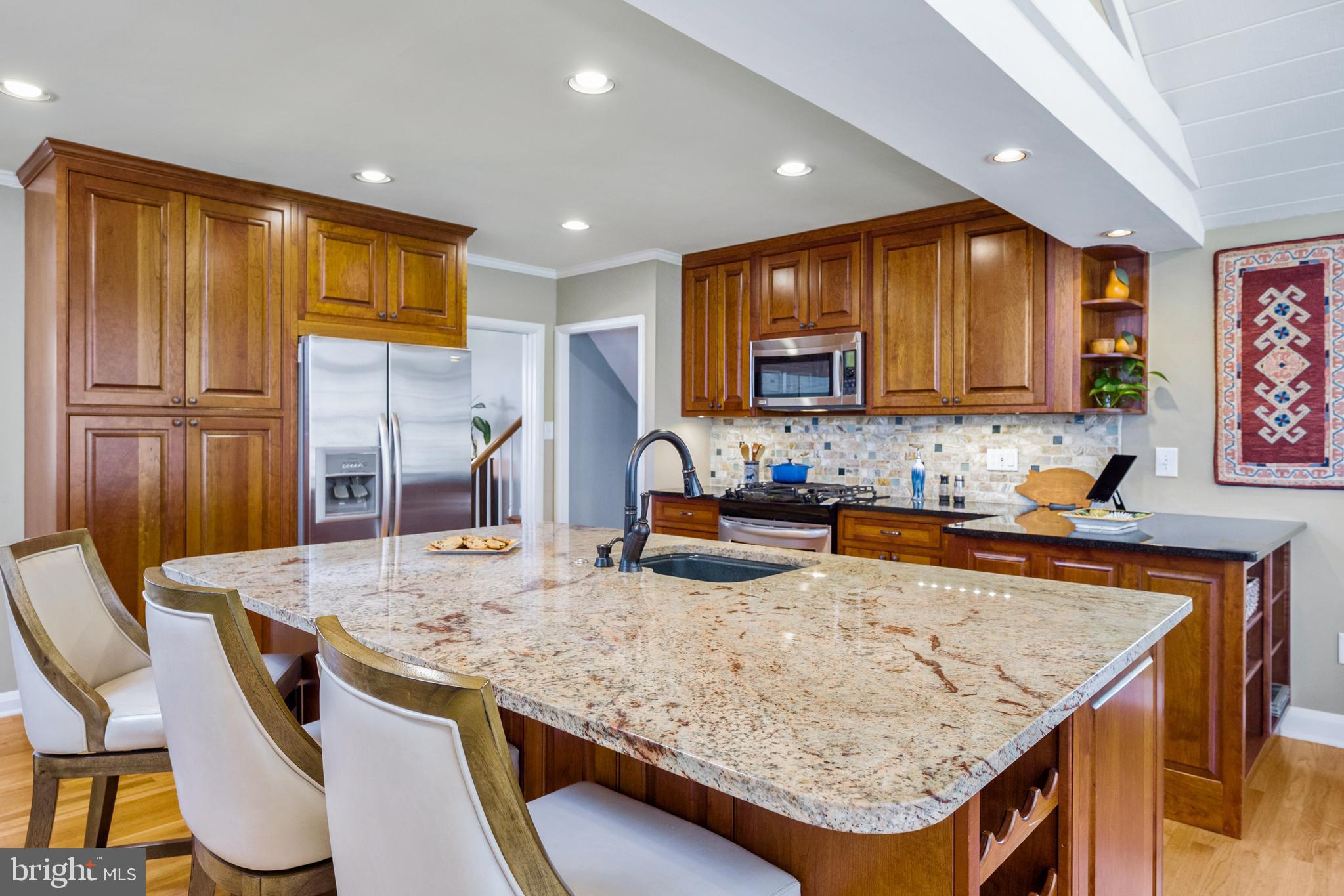 217 Rollingfield Road Catonsville, MD 21228 - Photo 8 of 40 kitchen granite top island breakfast bar