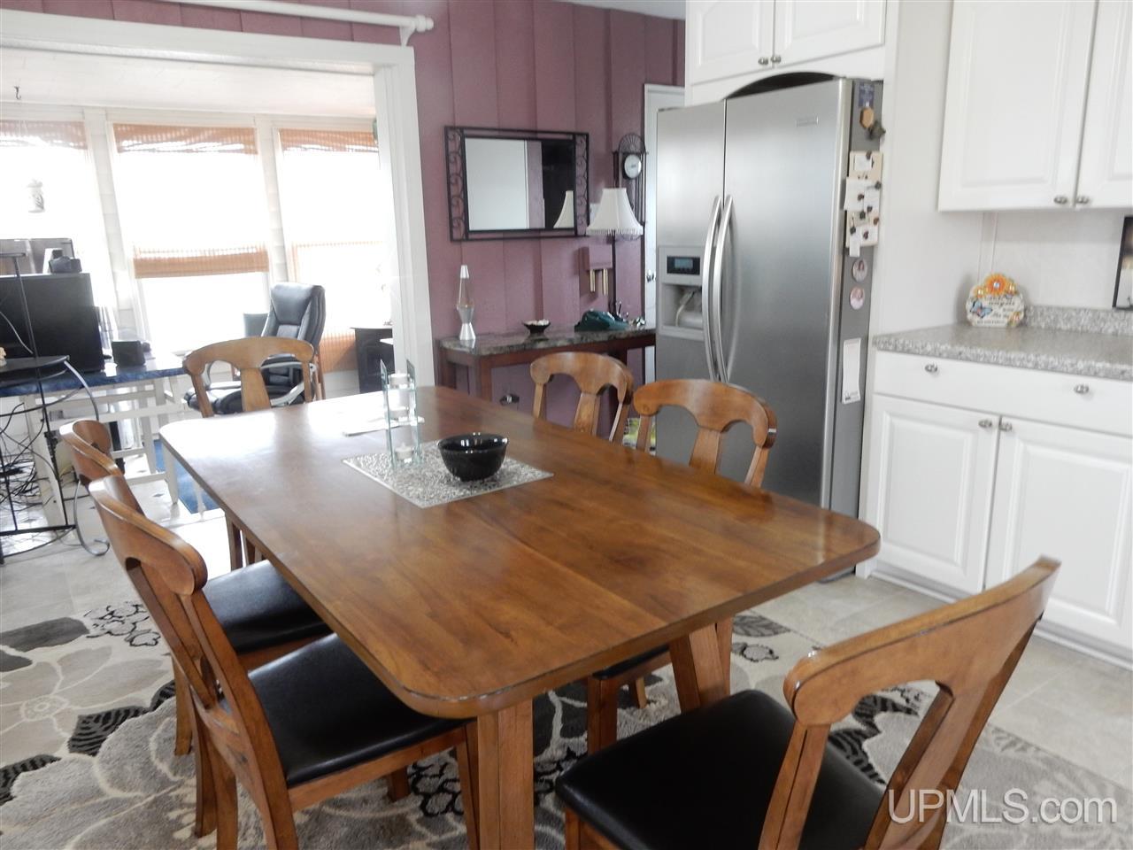 W1331 County Road North Niagara, WI 54151 - Photo 3 of 18 Gallery Image 3