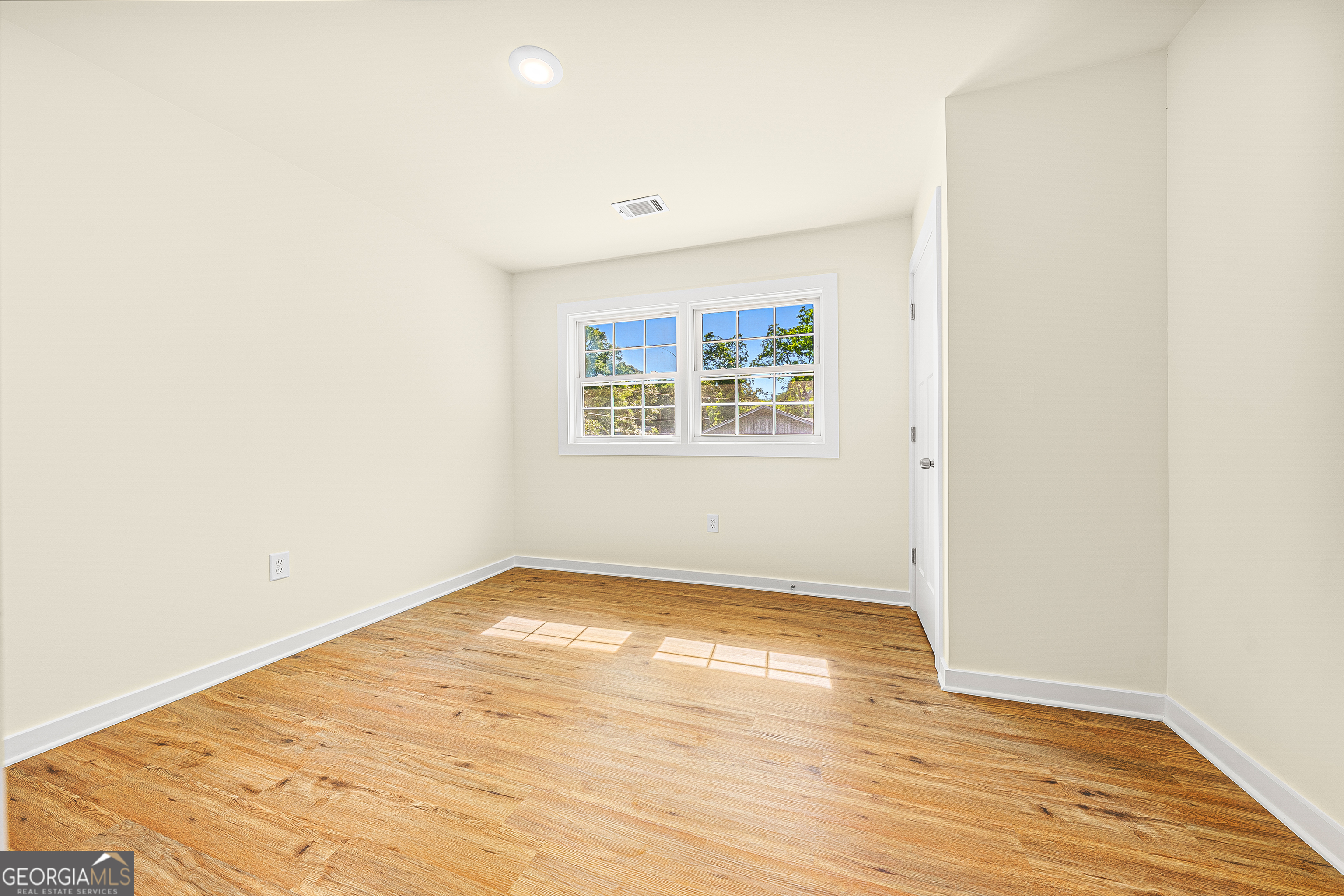 16 Elm Street Hartwell, GA 30643 - Photo 7 of 12