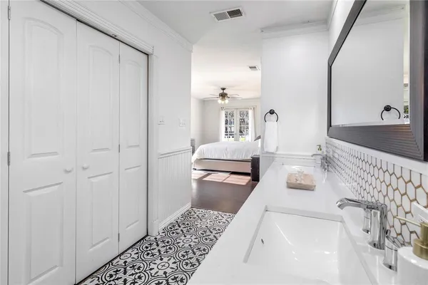 $549,900 | 2906 Pacific Court, Irving, TX 75062