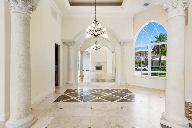 $9,500,000 | 159 Coconut Palm Road, Boca Raton, FL 33432