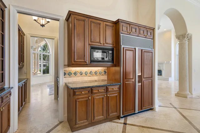 $9,500,000 | 159 Coconut Palm Road, Boca Raton, FL 33432