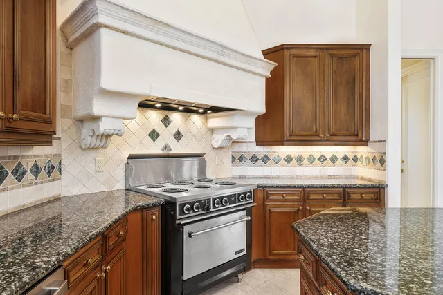 $9,500,000 | 159 Coconut Palm Road, Boca Raton, FL 33432