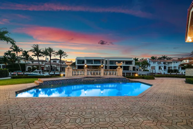 $9,500,000 | 159 Coconut Palm Road, Boca Raton, FL 33432