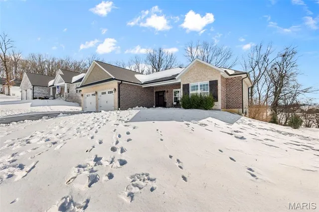 $455,000 | 4241 Stone Crest, Cape Girardeau, MO 63701