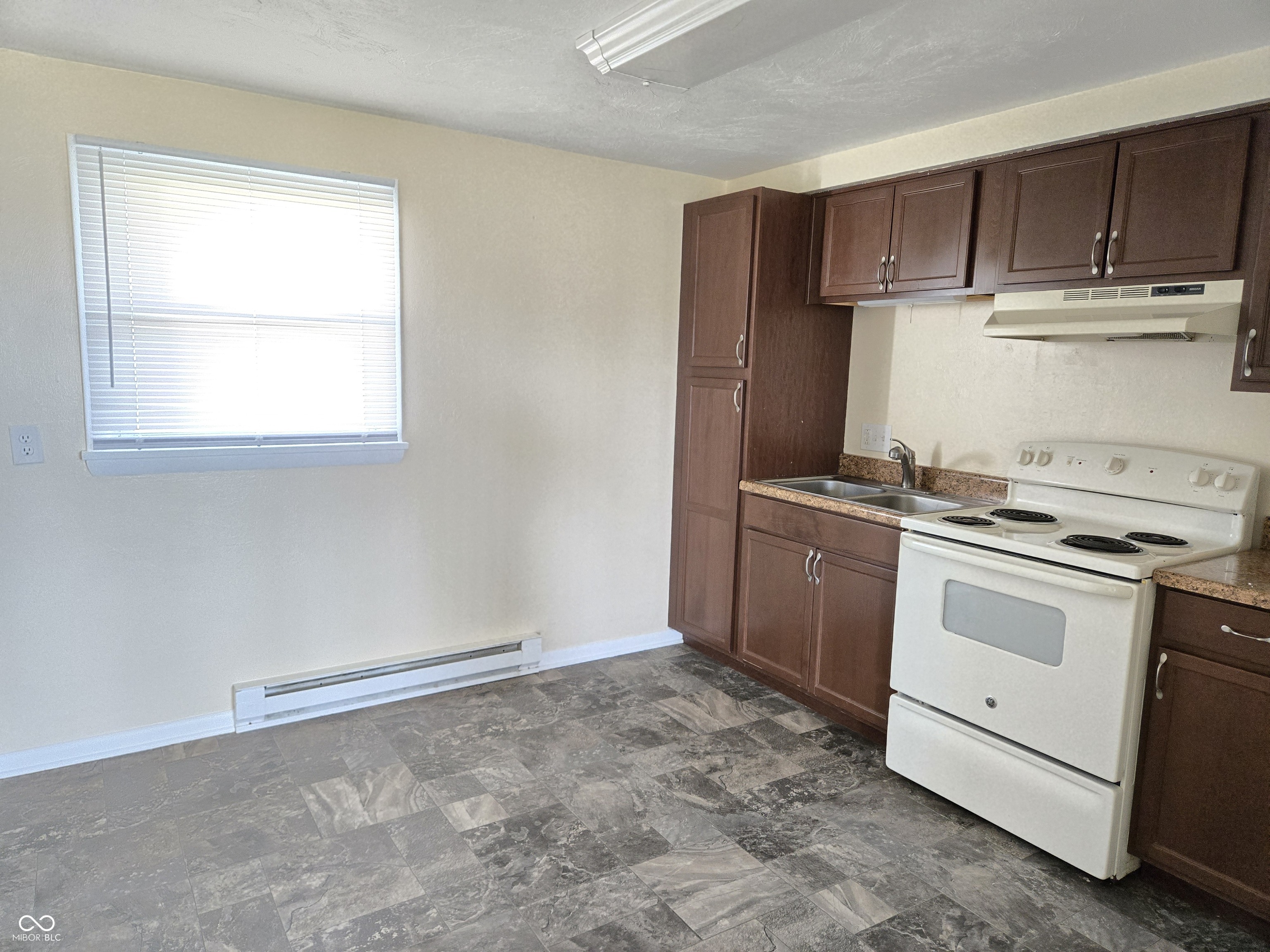3104 Park Road Anderson, IN 46011 - Photo 14 of 29 Gallery Image 14