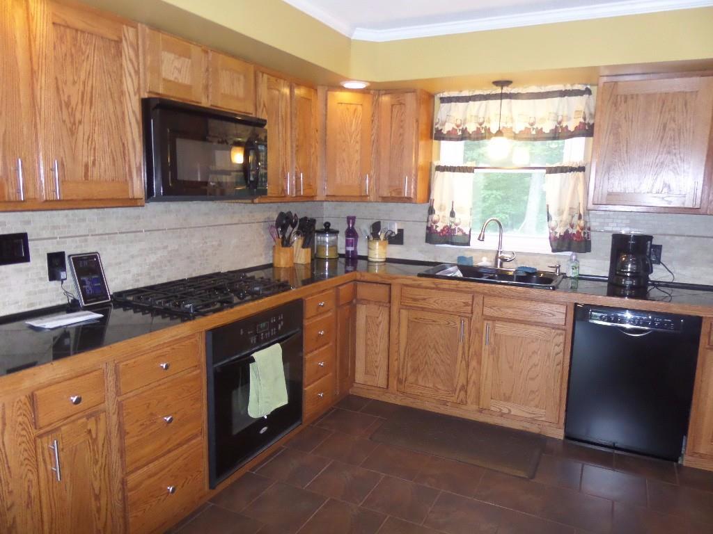 1101 Main Road Carmel, ME 04419 - Photo 2 of 34 Photo