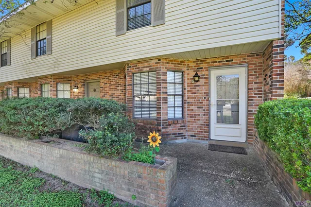 $139,900 | 17065 Wax Road, Unit H, Greenwell Springs, LA 70739