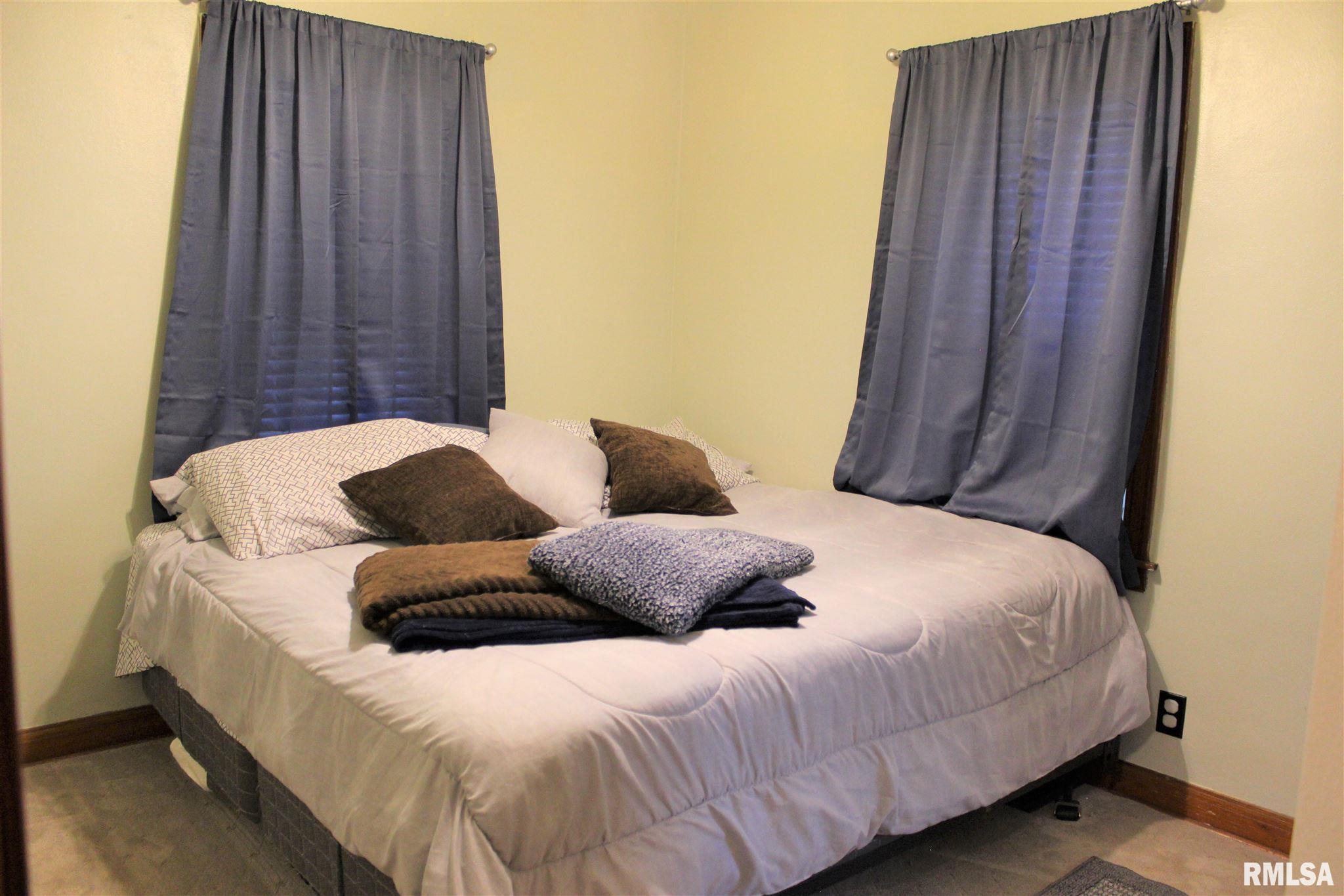 2369 34th Street Moline, IL 61265 - Photo 8 of 18 Gallery Image 8