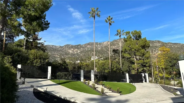 $1,475,000 | 1400 East Palm Street, Altadena, CA 91001
