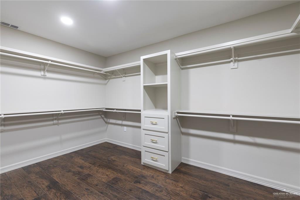 2216 South 45th Street McAllen, TX 78503 - Photo 23 of 40 a view of an empty walk in closet