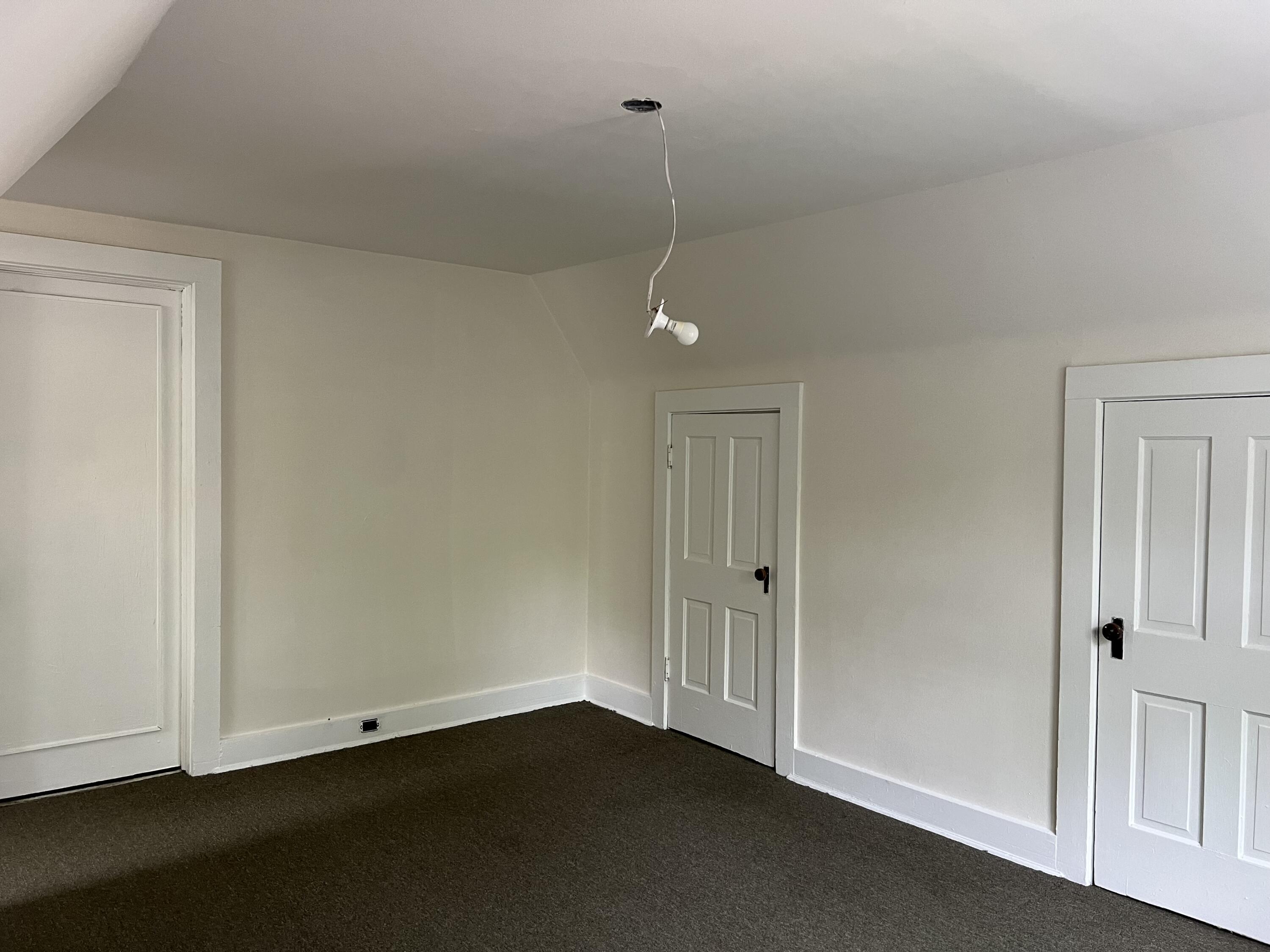 2704 North Hackett Avenue Milwaukee, WI 53211 - Photo 28 of 31 2704 11 BD2
