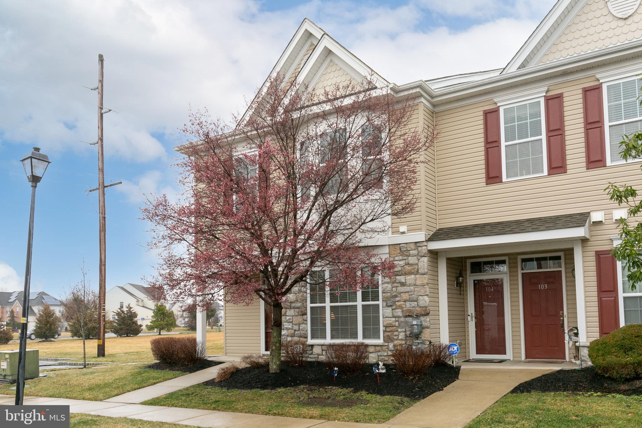 101 Raphael Court Williamstown, NJ 08094 - Photo 1 of 28