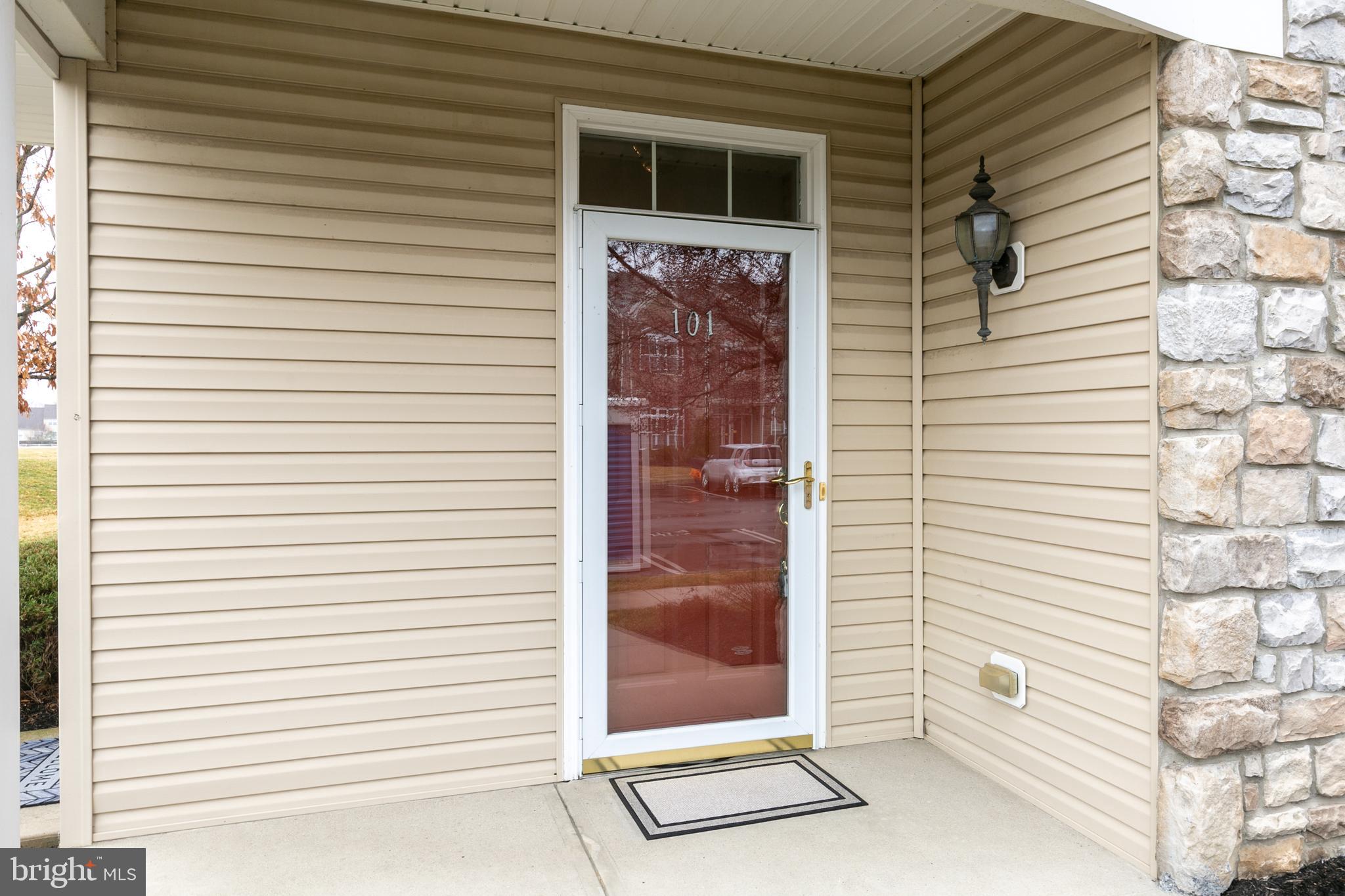 101 Raphael Court Williamstown, NJ 08094 - Photo 5 of 28