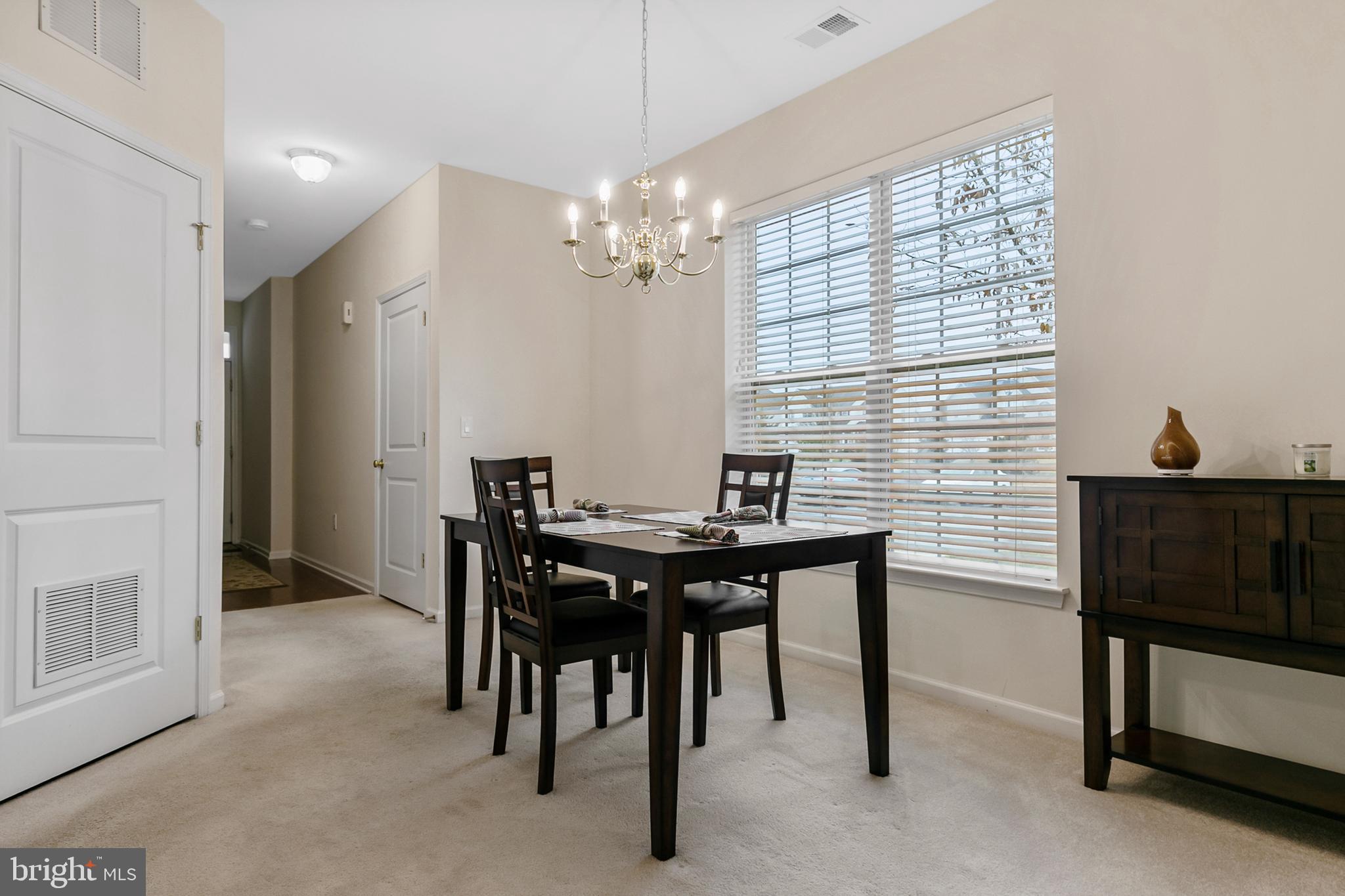 101 Raphael Court Williamstown, NJ 08094 - Photo 6 of 28
