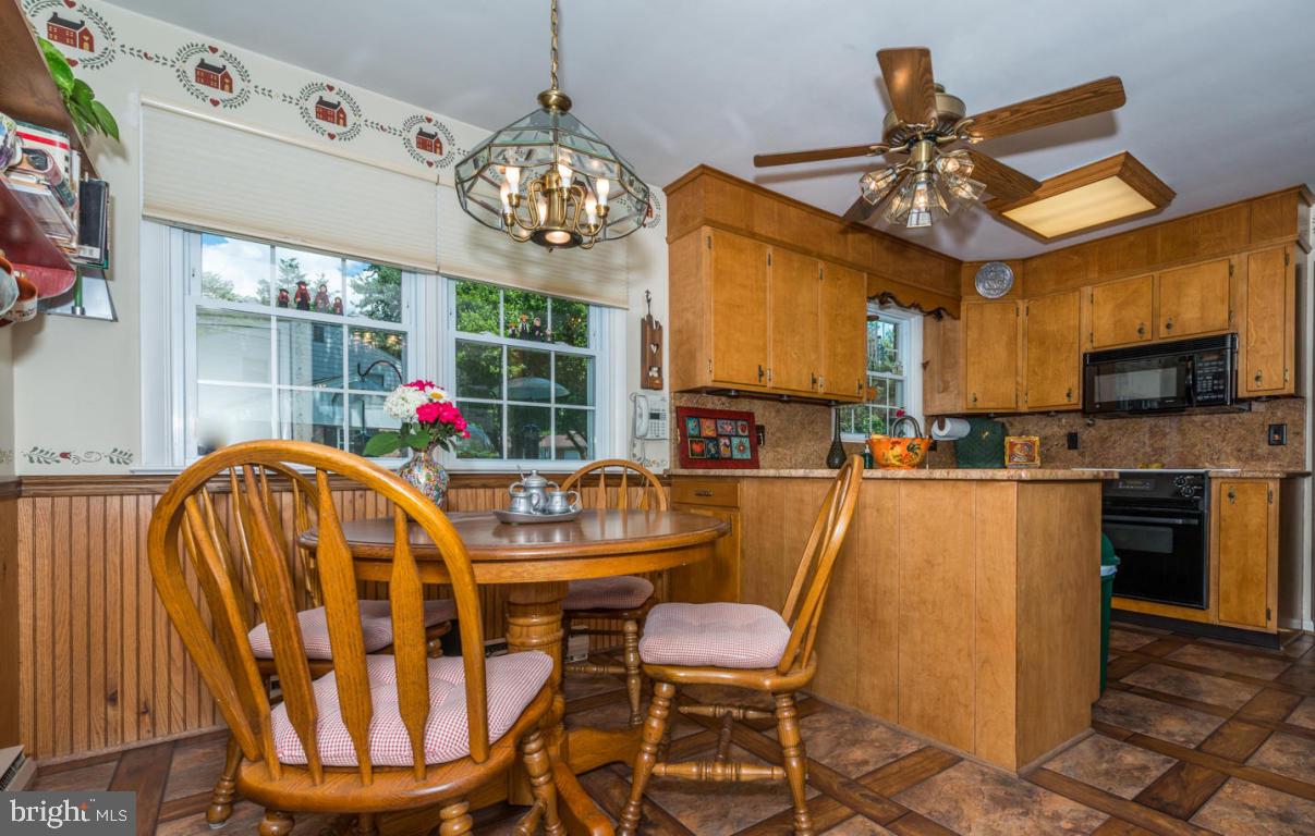 427 Revere Road Lancaster, PA 17601 - Photo 13 of 26 Gallery Image 13