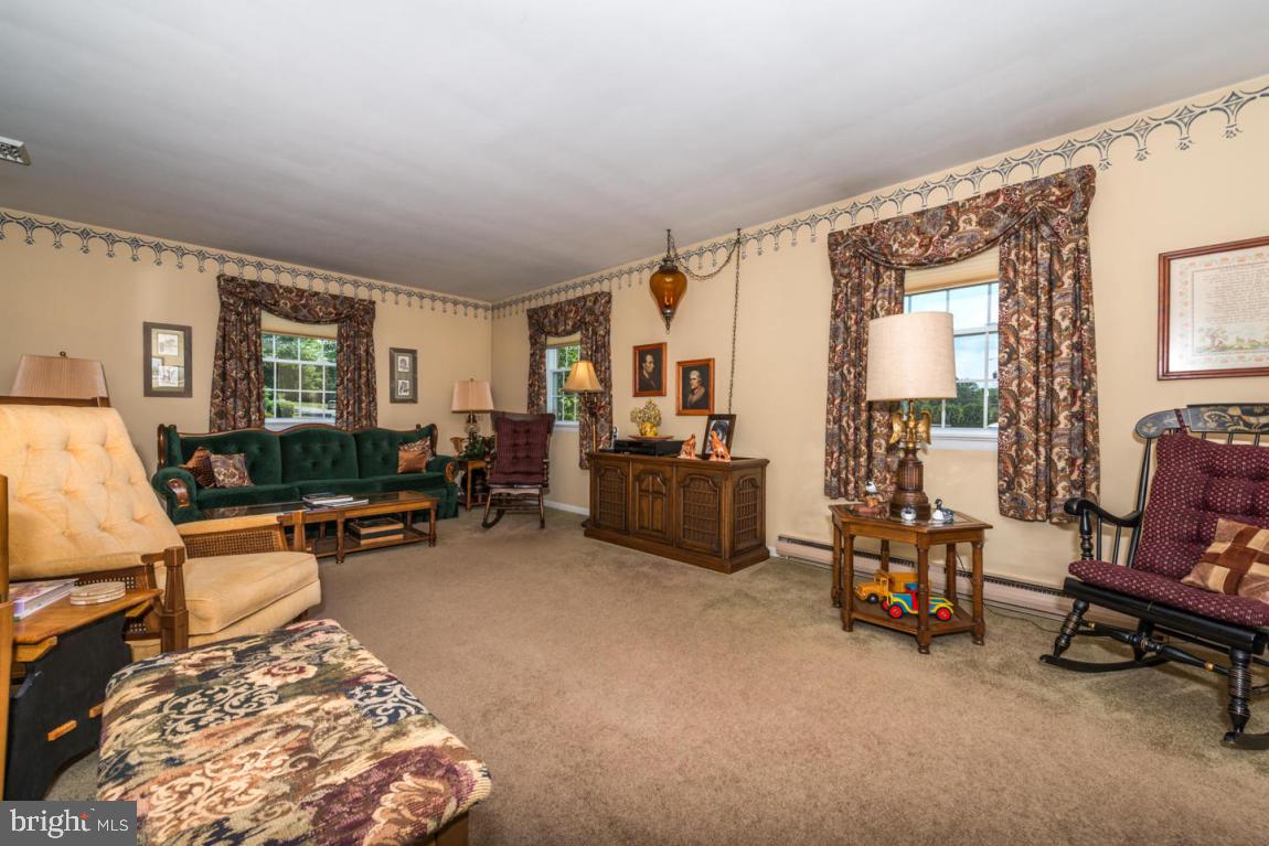 427 Revere Road Lancaster, PA 17601 - Photo 8 of 26 Gallery Image 8