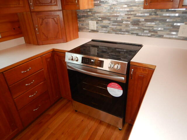 17 Romeys Way Gorham, ME 04038 - Photo 13 of 36 DSCN4794