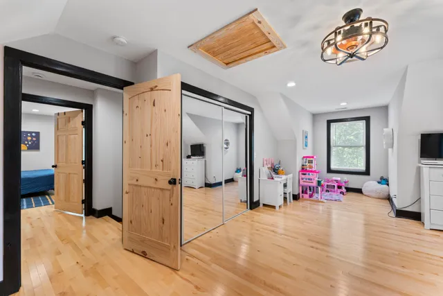a view of livingroom with furniture and wooden floor