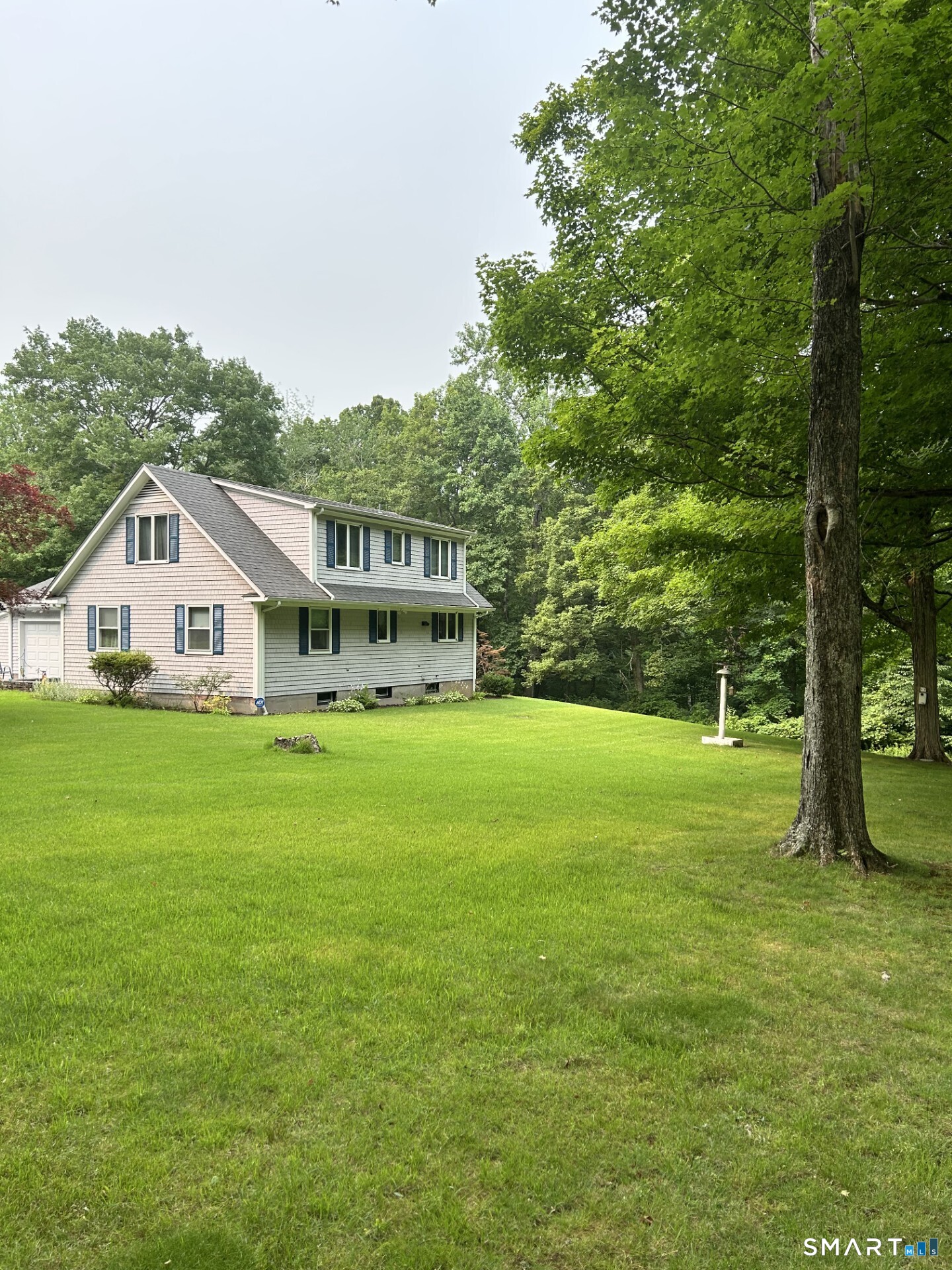 393 Turkey Hill Road Haddam, CT 06438 - Photo 3 of 11