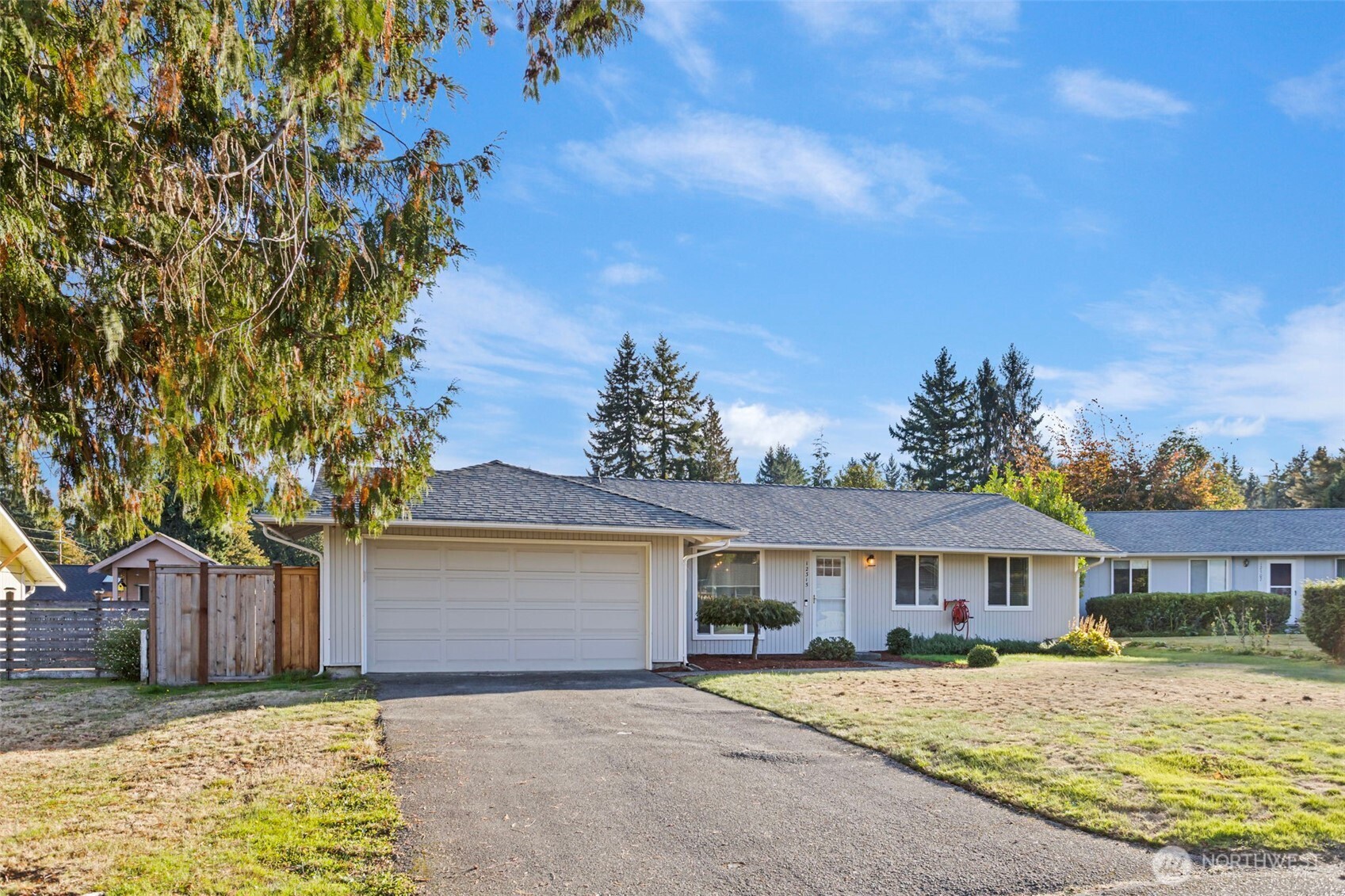 12315 Southeast 197th Place Kent, WA 98031 - Photo 3 of 22