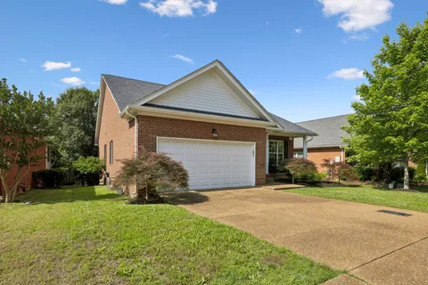 $599,900 | 6127 Brentwood Chase Drive, Brentwood, TN 37027