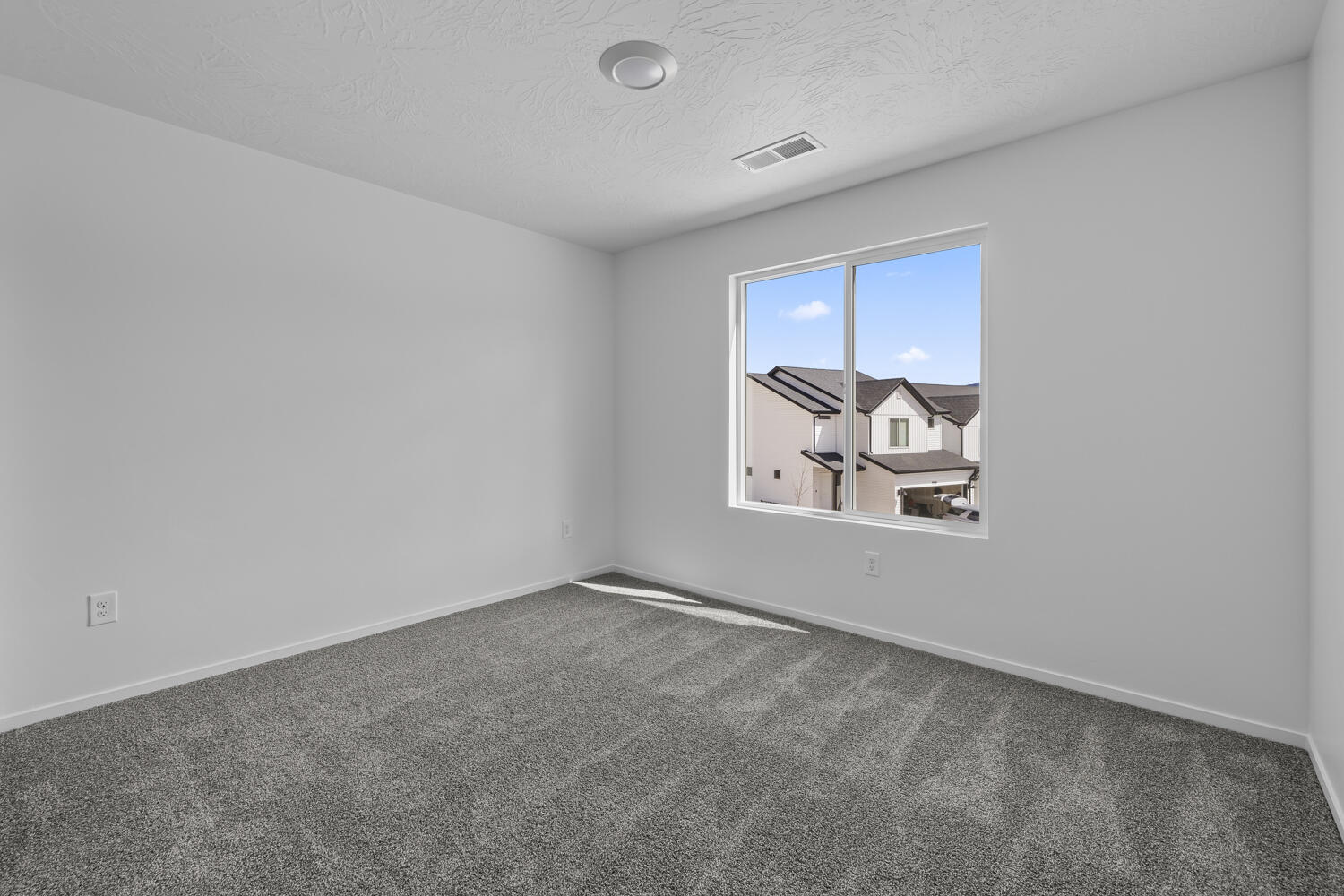 2195 Wolverine Way, Unit 2455 Washington, UT 84780 - Photo 15 of 43 R6II8326