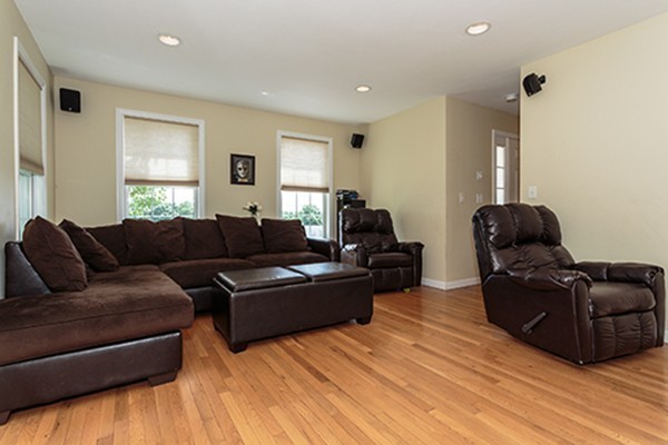 75 Hidden Road Dracut, MA 01826 - Photo 3 of 27
