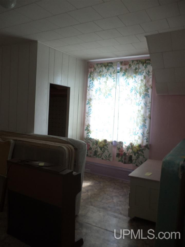 509 Conrad Street Hancock, MI 49930 - Photo 16 of 20