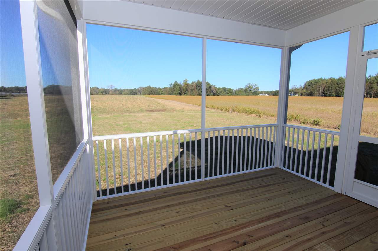 1394 River Run Road Selma, NC 27576 - Photo 22 of 25 Screened Porch
