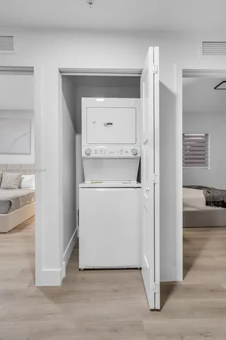 $2,700 | 3728 Northwest 19th Avenue, Unit 202, Miami, FL 33142