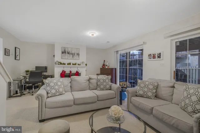 $3,000 | 20751 Bridalveil Falls Terrace, Sterling, VA 20165