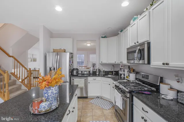 $3,000 | 20751 Bridalveil Falls Terrace, Sterling, VA 20165