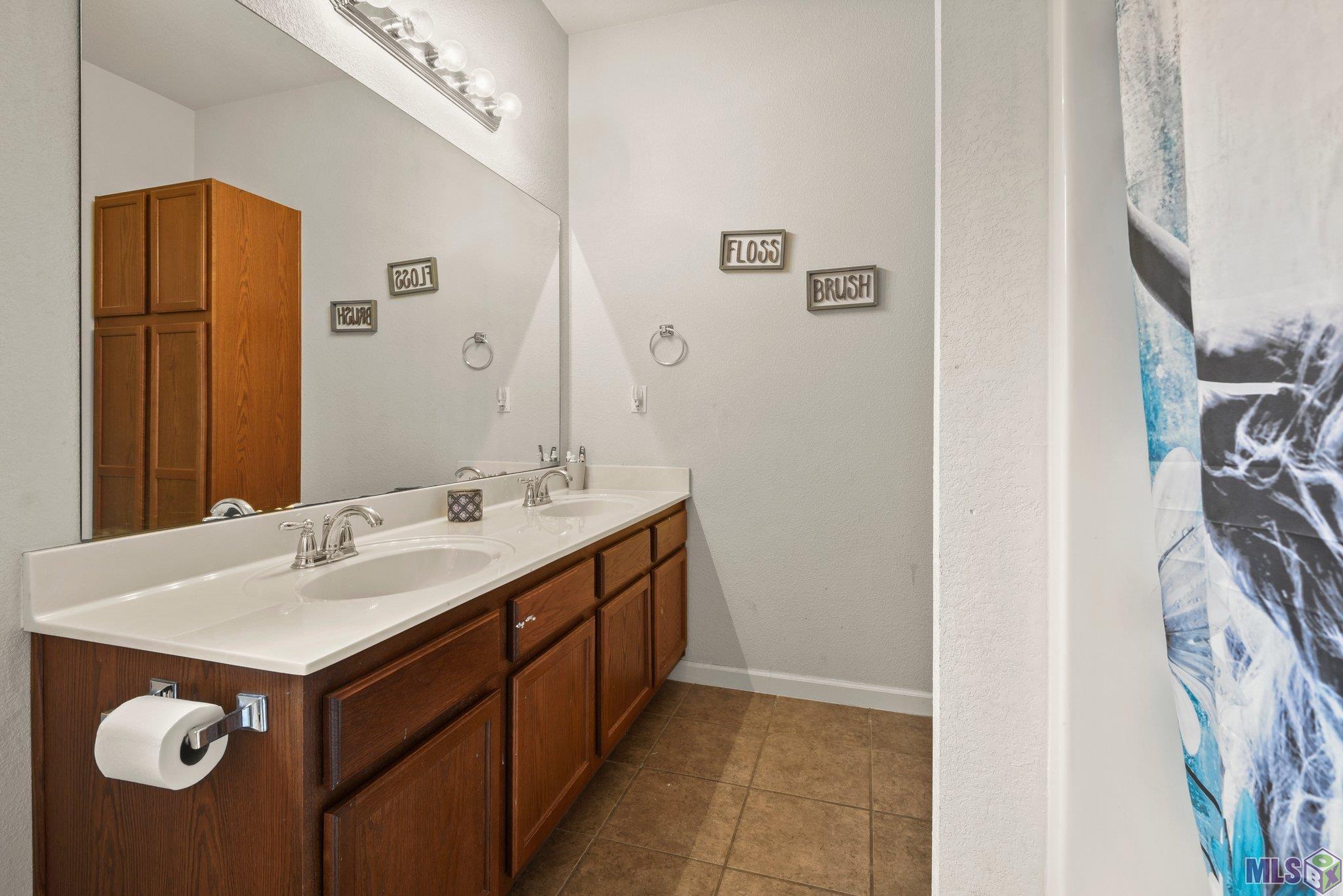 10232 Sims Road Denham Springs, LA 70706 - Photo 14 of 19 Gallery Image 14